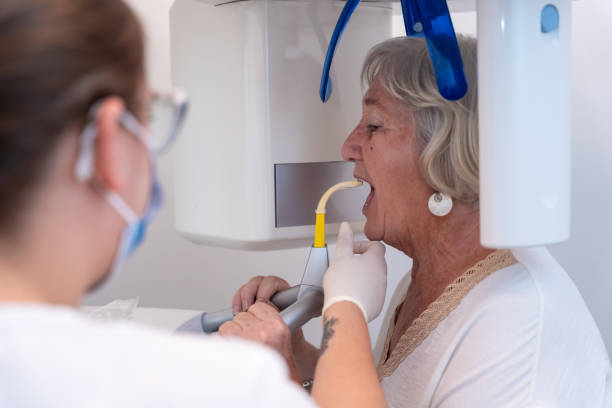 Best Broken or Cracked Tooth Emergency Dentist in Weidman, MI